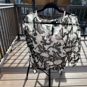 Alfani lightweight flared sleeve floral print top